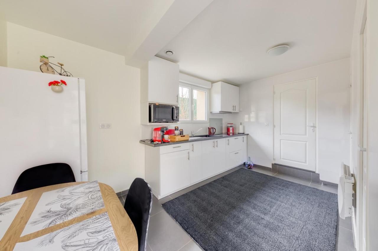 Silver&Gold House Pro & Family Ивры-Сур-Сеине Экстерьер фото