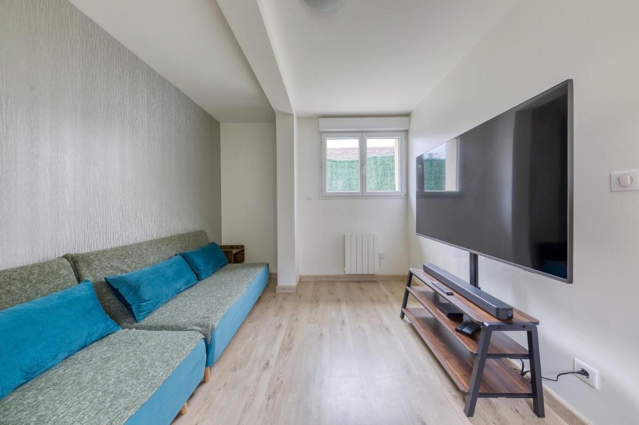 Silver&Gold House Pro & Family Ивры-Сур-Сеине Экстерьер фото